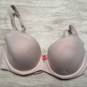 Victoria's Secret Light Pink Bra